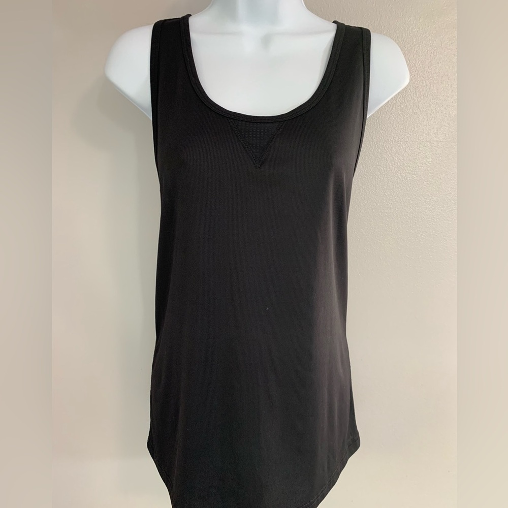 Exertek Black Sleeveless Tank Top with Scoop Neckline